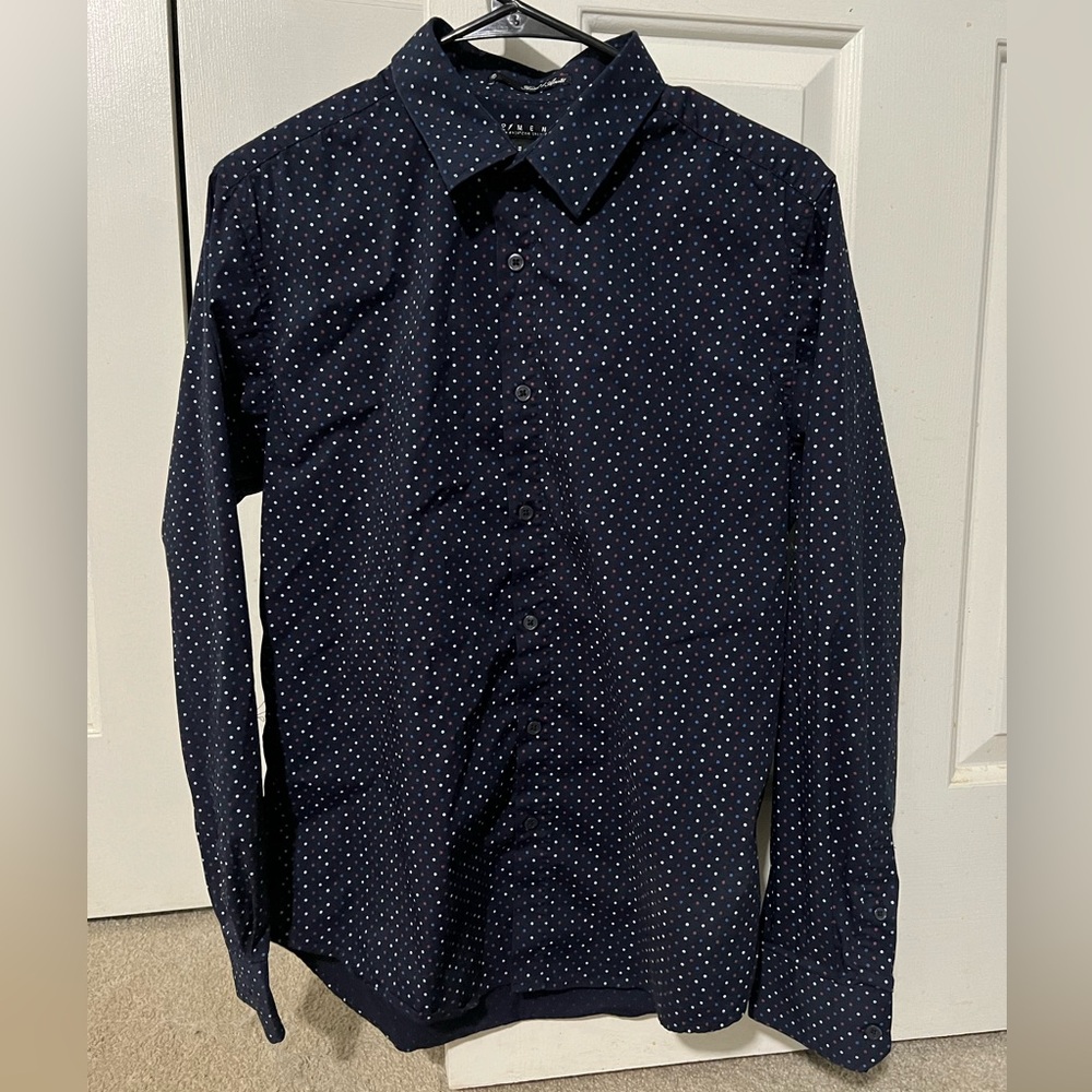 21Men an American Brand navy blue button down collared polkadot shirt. Size S/M